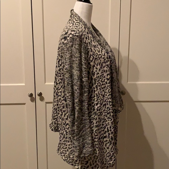 Leopard print sweater - Picture 2 of 5